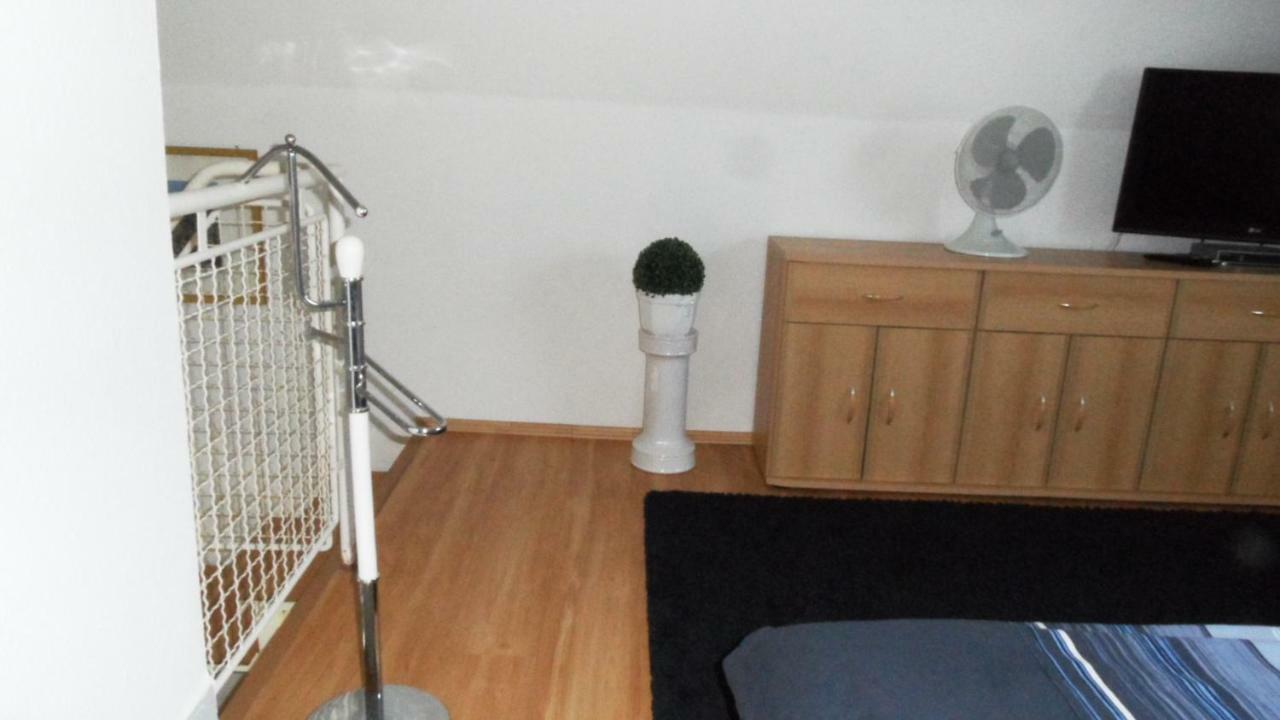 Ferienhaus Am Plattensee Balatonmáriafürdő Exteriör bild